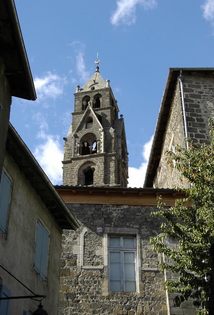 P2007092504.jpg - Le Puy-en-Velay. Kathedraal Notre-Dame, campanille.