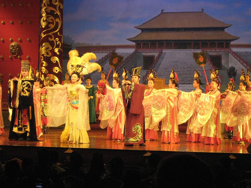 A20071106117.jpg - Xi'an; Tang Dynasty Show.