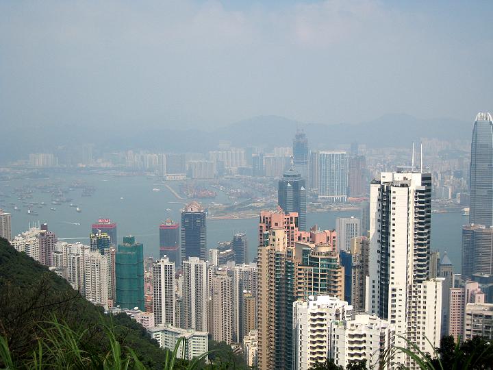 A2007102220.jpg - Hongkong; uitzicht vanaf Victoria Peak.